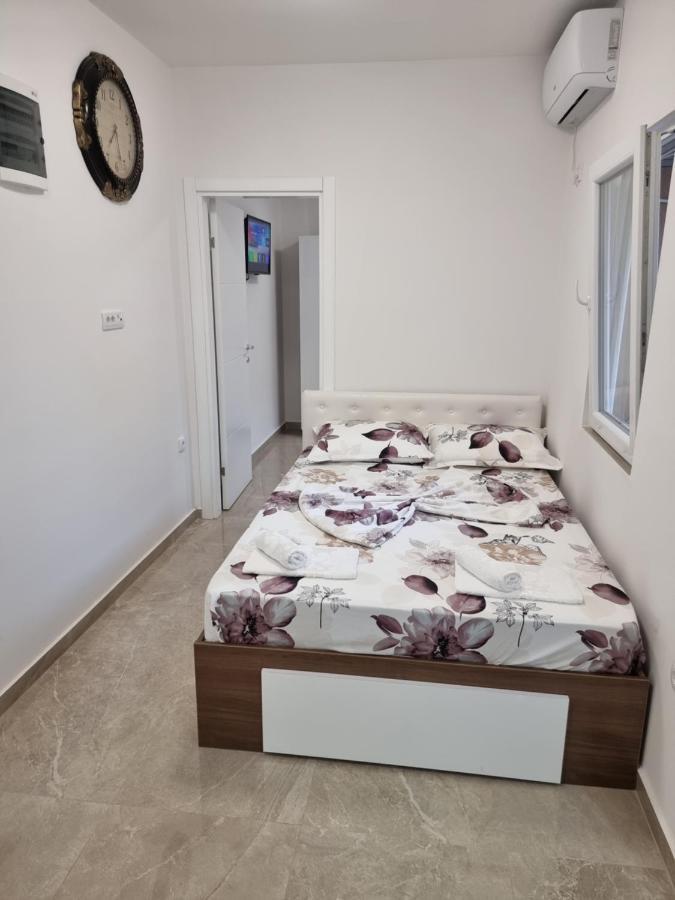 Ebra Lux Apartmani Dobra Voda Dış mekan fotoğraf