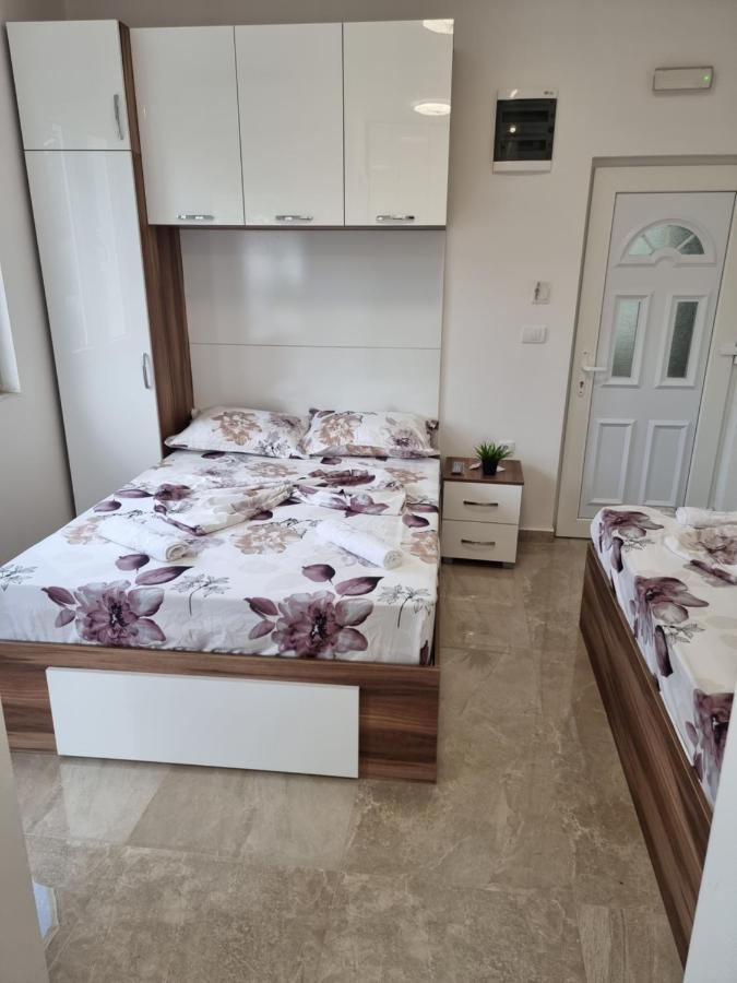Ebra Lux Apartmani Dobra Voda Dış mekan fotoğraf