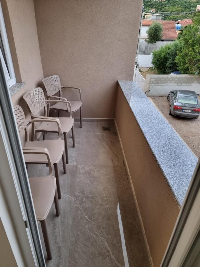 Ebra Lux Apartmani Dobra Voda Dış mekan fotoğraf