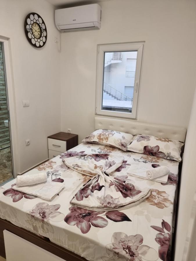 Ebra Lux Apartmani Dobra Voda Dış mekan fotoğraf