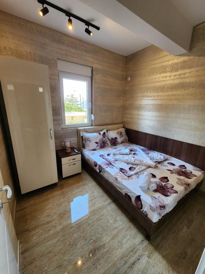 Ebra Lux Apartmani Dobra Voda Dış mekan fotoğraf