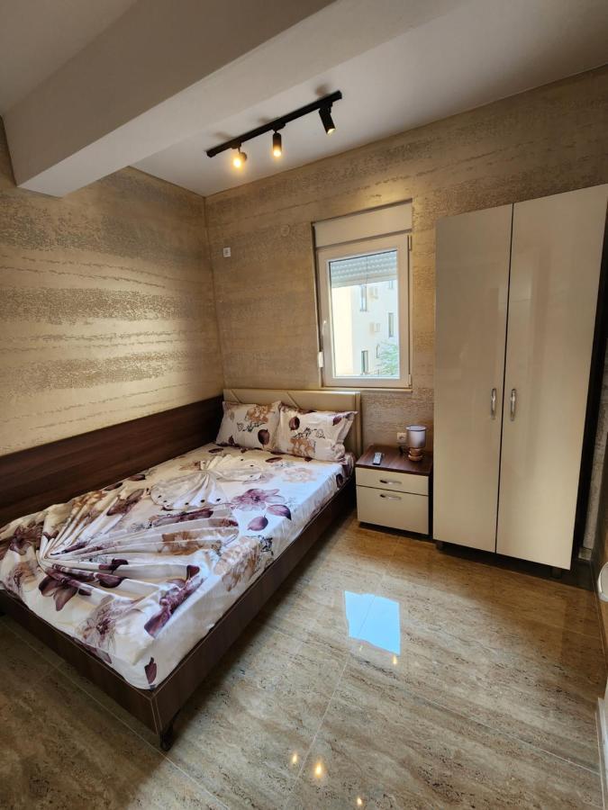 Ebra Lux Apartmani Dobra Voda Dış mekan fotoğraf