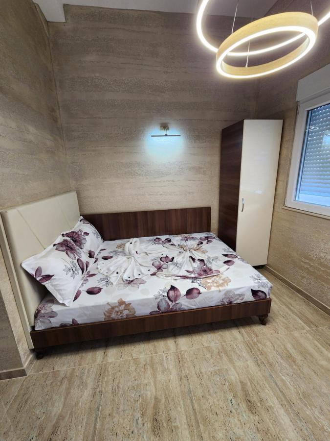 Ebra Lux Apartmani Dobra Voda Dış mekan fotoğraf