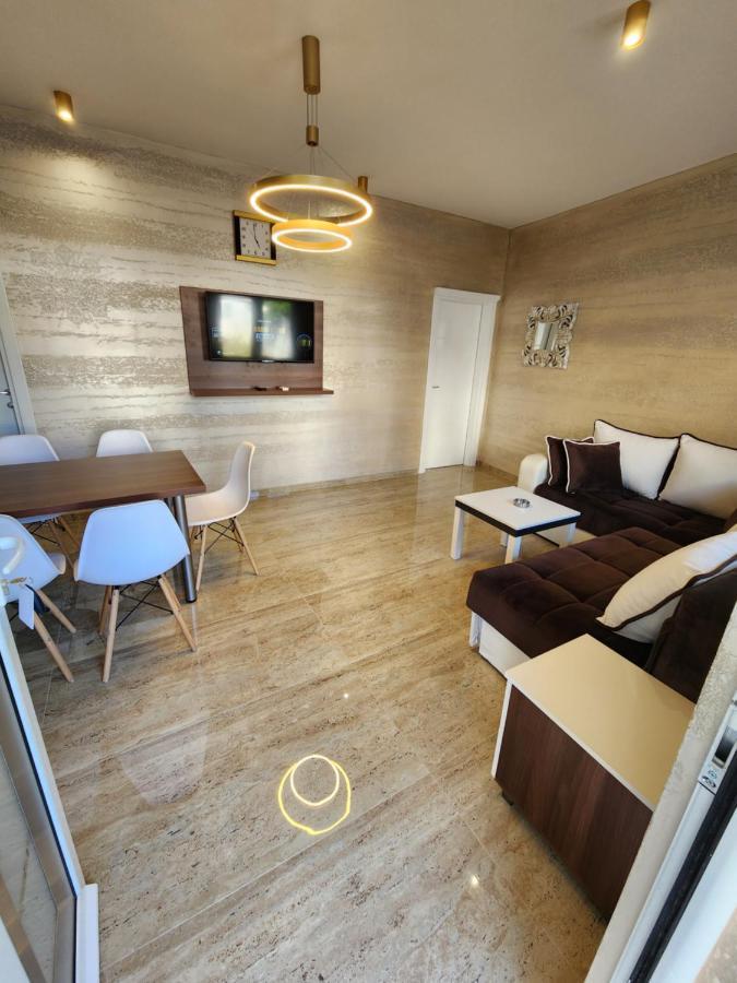 Ebra Lux Apartmani Dobra Voda Dış mekan fotoğraf